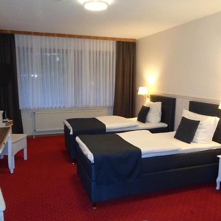 Hotel Garni Eichhornkobel Faßberg エクステリア 写真