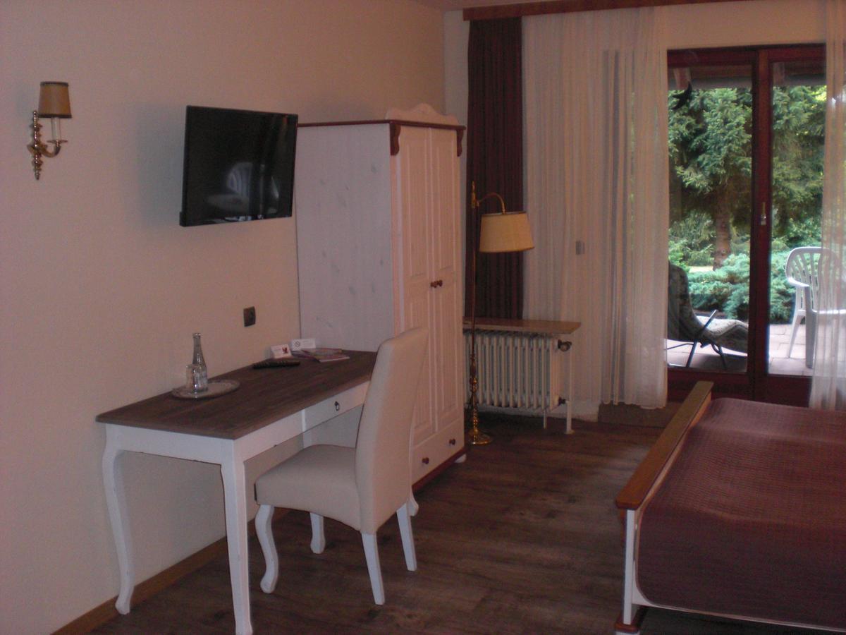 Hotel Garni Eichhornkobel Faßberg エクステリア 写真