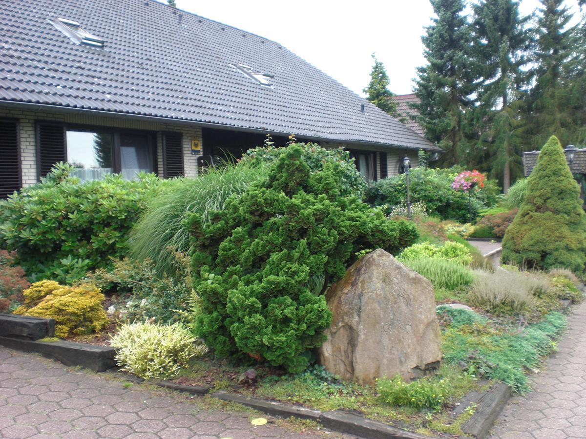 Hotel Garni Eichhornkobel Faßberg エクステリア 写真