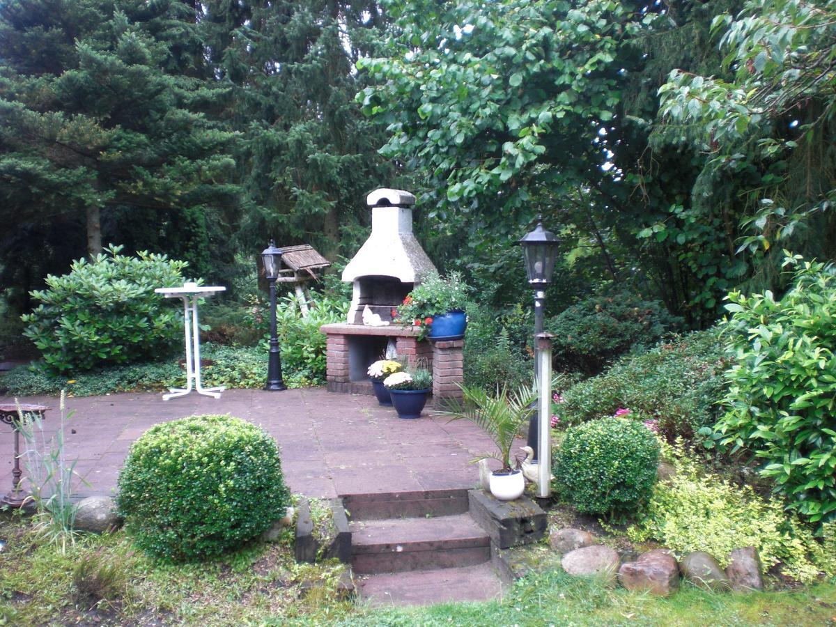 Hotel Garni Eichhornkobel Faßberg エクステリア 写真