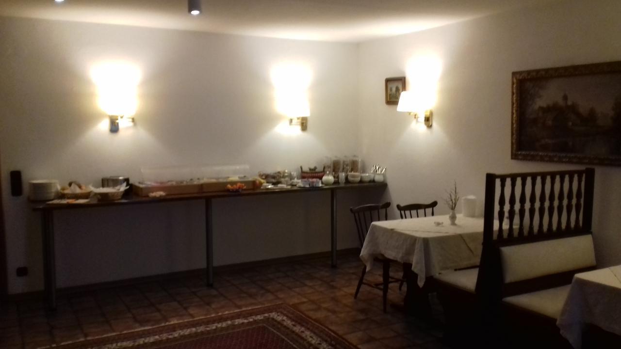Hotel Garni Eichhornkobel Faßberg エクステリア 写真
