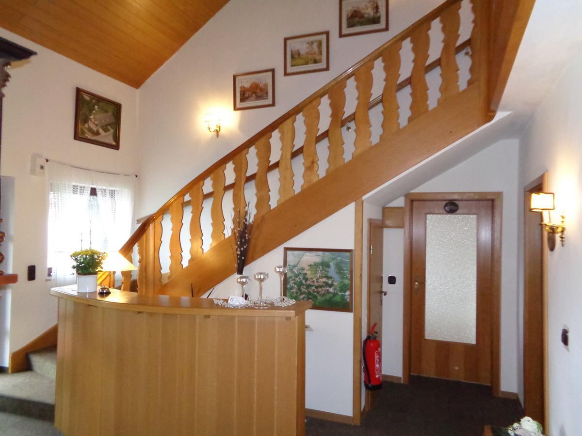 Hotel Garni Eichhornkobel Faßberg エクステリア 写真