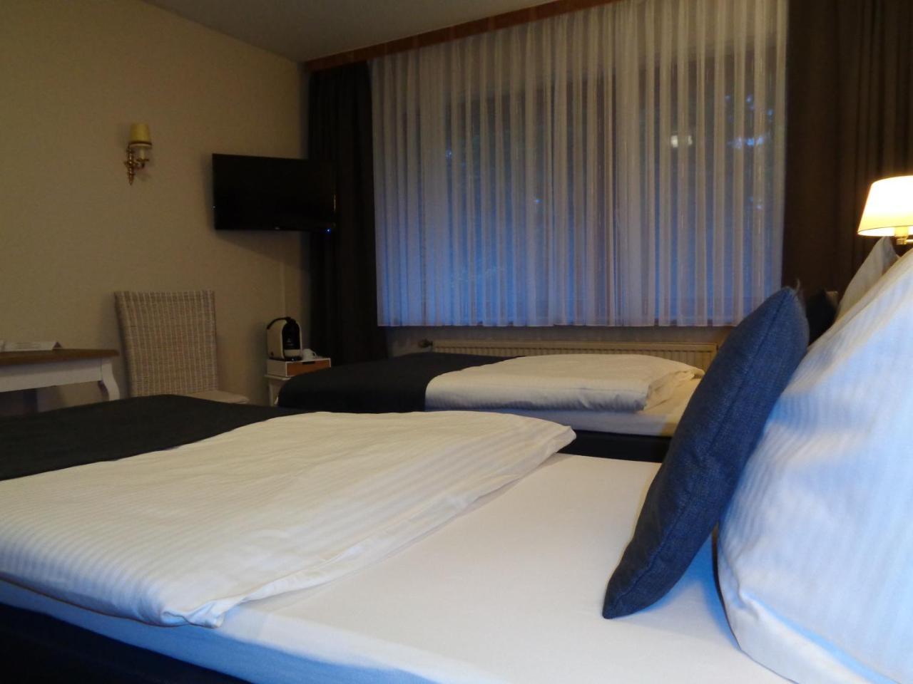 Hotel Garni Eichhornkobel Faßberg エクステリア 写真