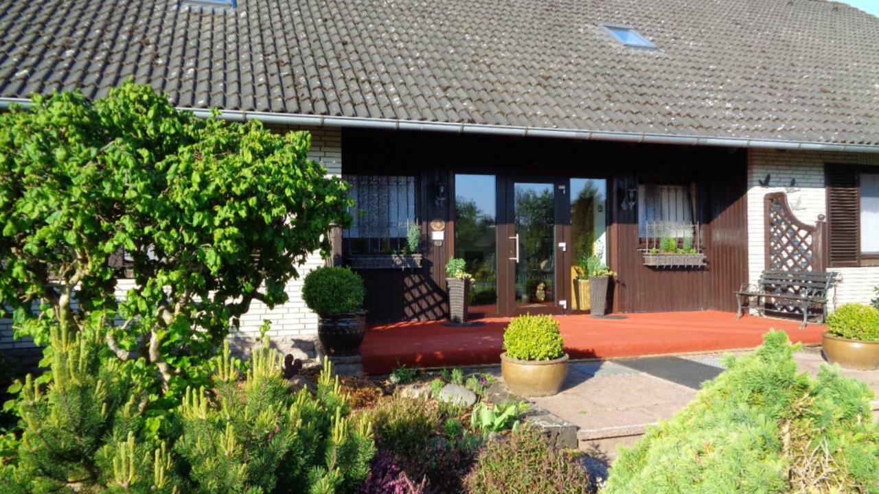 Hotel Garni Eichhornkobel Faßberg エクステリア 写真
